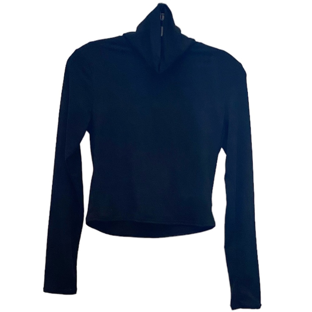 Brit & Bri Size Small Black Turtle Neck Crop Top